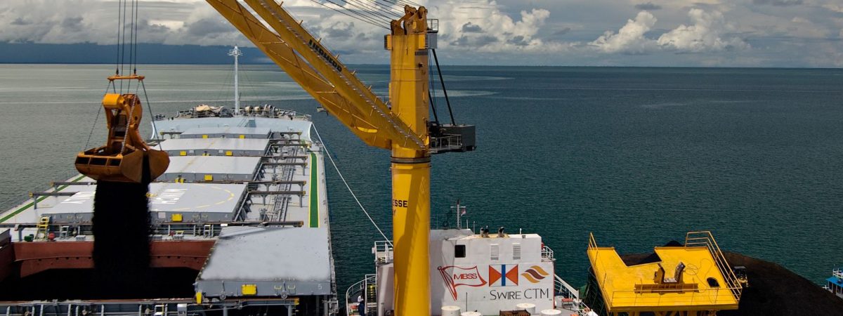 Design of offshore floating crane transhipper Design of offshore floating crane transhipper